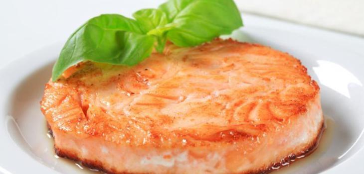 HAMBURGER DI SALMONE 100GR AL KG (CT. DA KG.3)