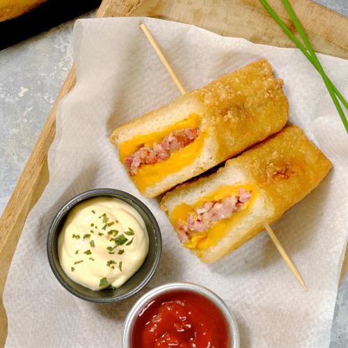 TRAMEZZINO CHEDDAR E BAKON IN TEMP.GR.110 KG.1X4 PREMIUM